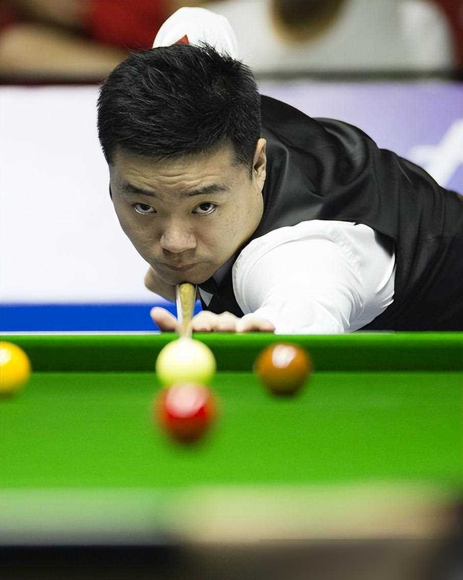 在赛前的战 在赛前的战